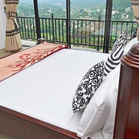 Angel Tower Bed and Breakfast Kandy Eksteriør billede