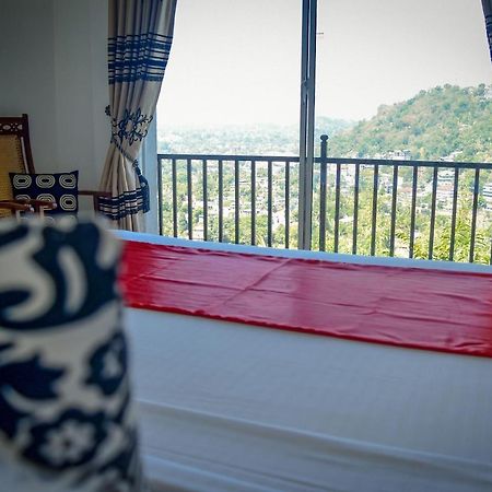 Angel Tower Bed and Breakfast Kandy Eksteriør billede