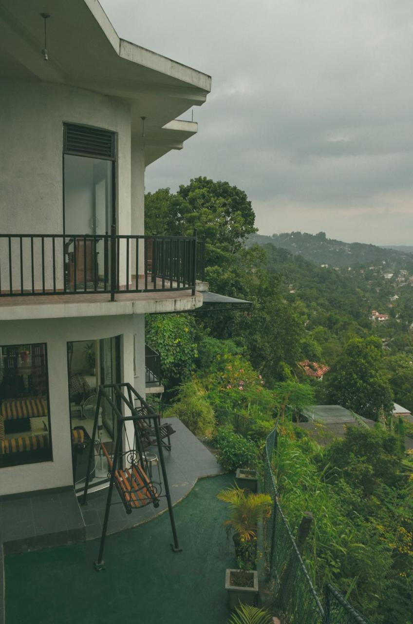 Angel Tower Bed and Breakfast Kandy Eksteriør billede
