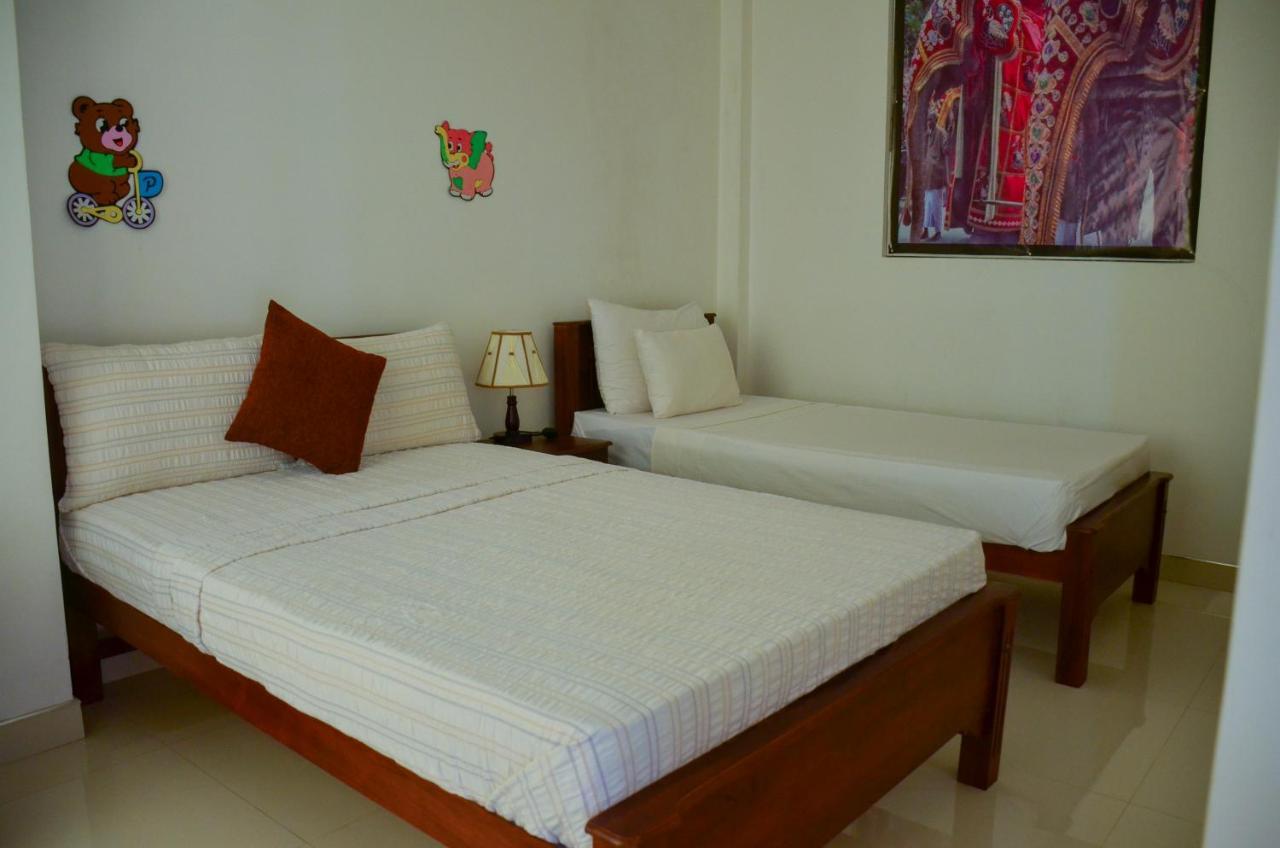 Angel Tower Bed and Breakfast Kandy Eksteriør billede