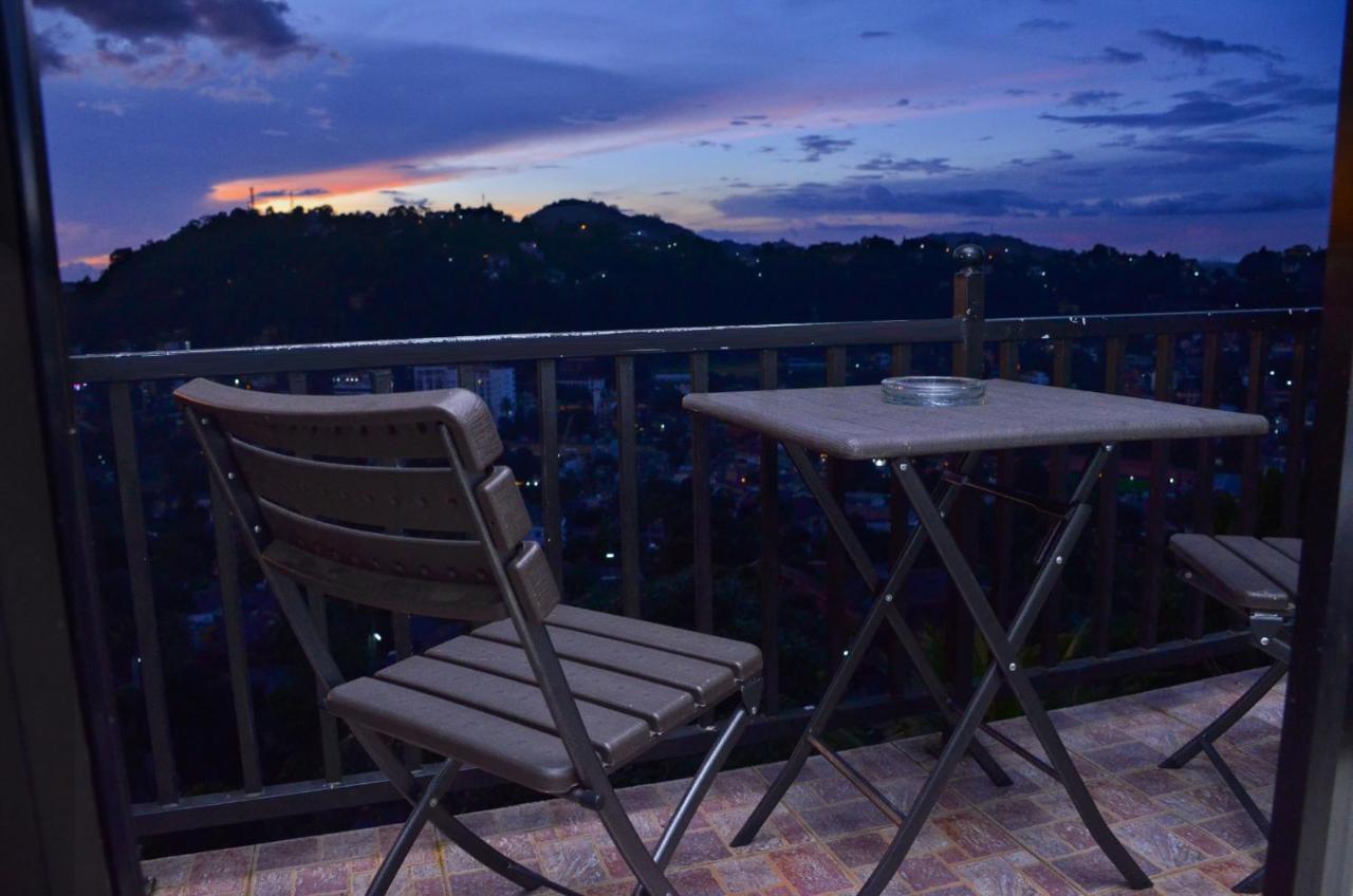 Angel Tower Bed and Breakfast Kandy Eksteriør billede