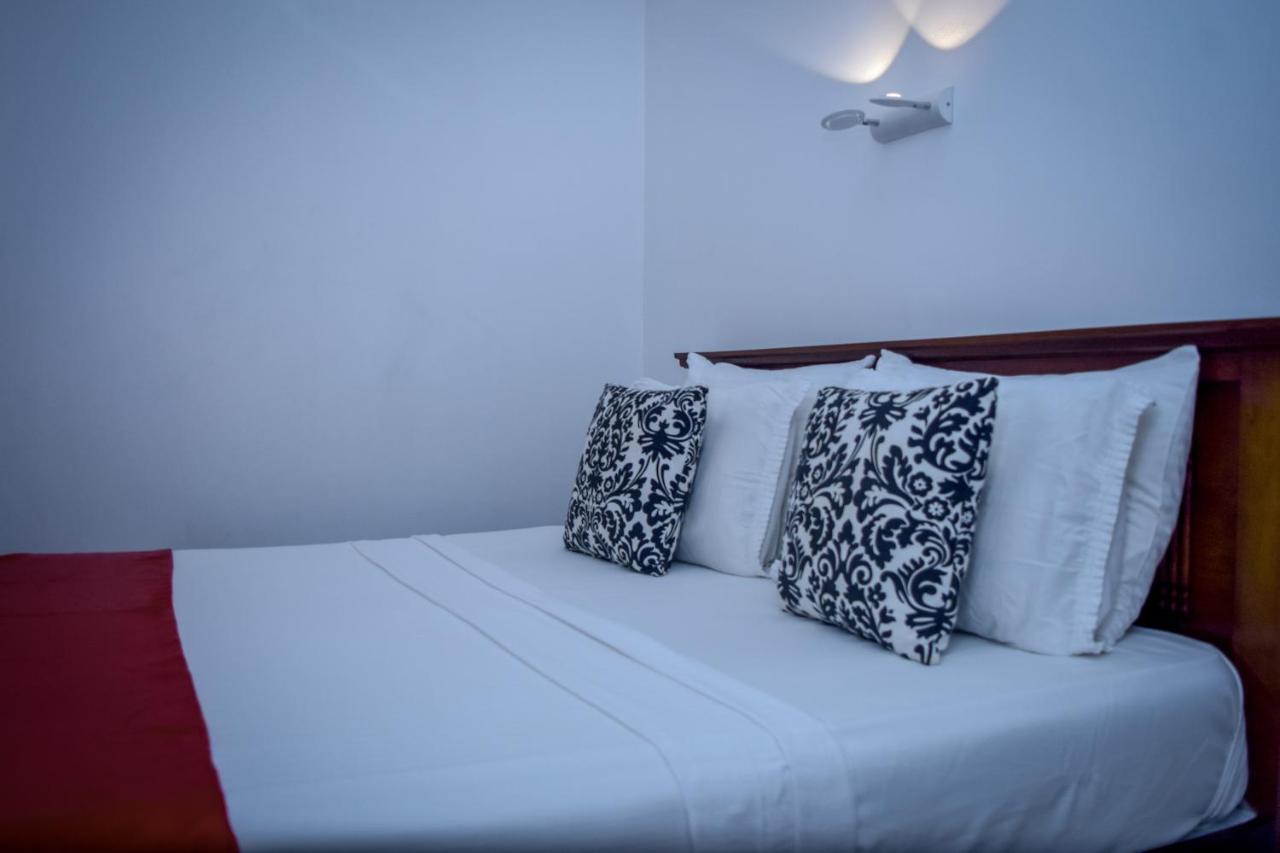 Angel Tower Bed and Breakfast Kandy Eksteriør billede